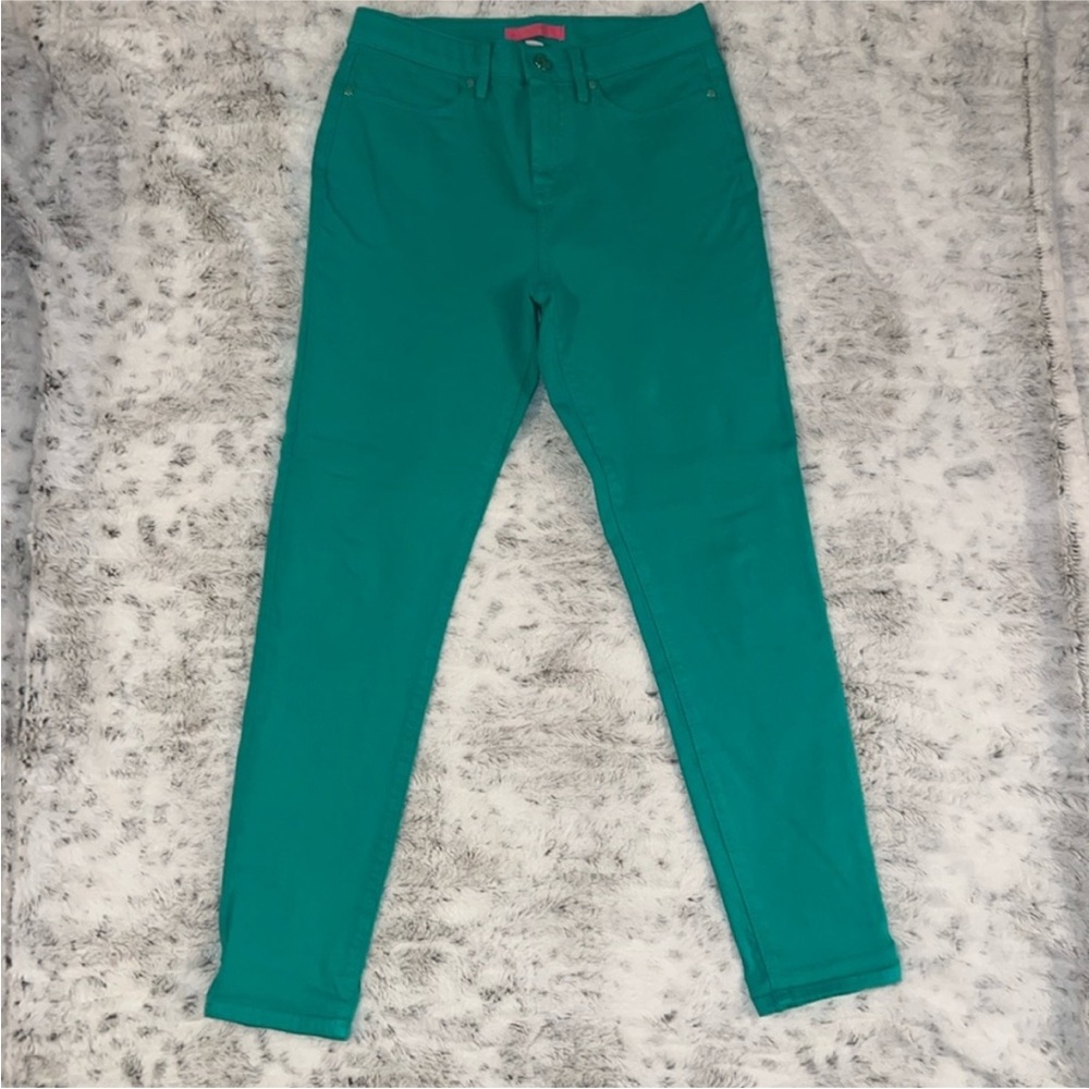 Lilly Pulitzer - South Ocean
Skinny Jean